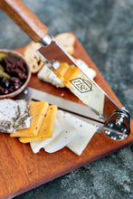 Load image into Gallery viewer, rise n°1 Cheese Board