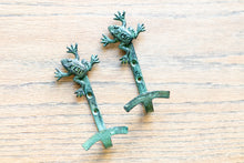 Load image into Gallery viewer, rise n°1 Frog Hooks - Set of 2