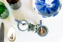 Load image into Gallery viewer, rise n°1 Frog Salt &amp; Pepper Cellar