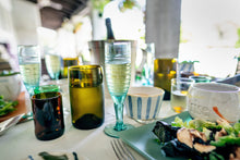 Load image into Gallery viewer, rise n°1 Recycled Glasses - Wine Bottle (16 oz.) - Set of 4