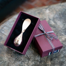 Load image into Gallery viewer, rise n°1 Tilt Butter Knife