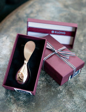 Load image into Gallery viewer, rise n°1 Tilt Butter Knife